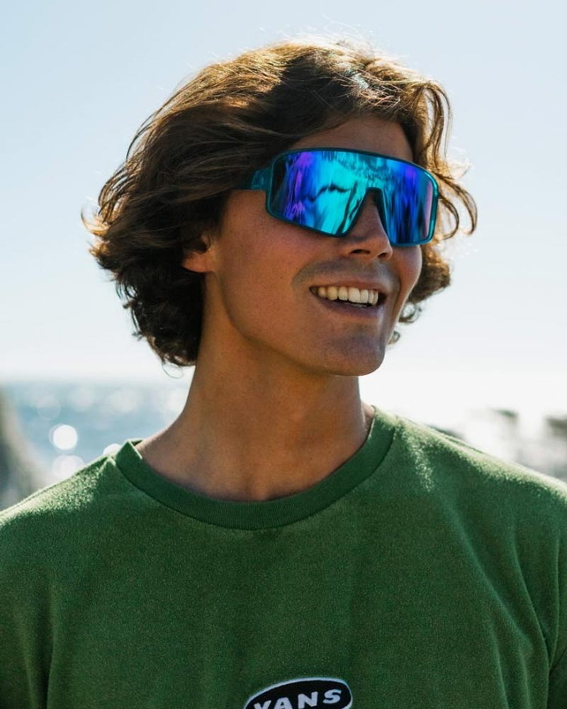 Heart-shaped sunglasses with pink lenses
