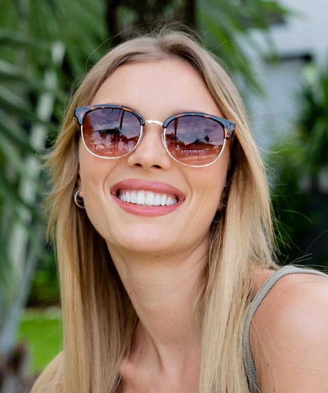 Bruna solglasögon i Clubmasterstil med bruna glas #6112