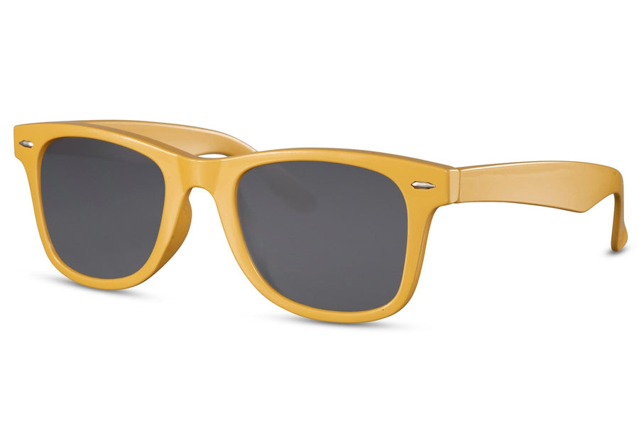 Klassiska solglasögon i gult med svarta glas