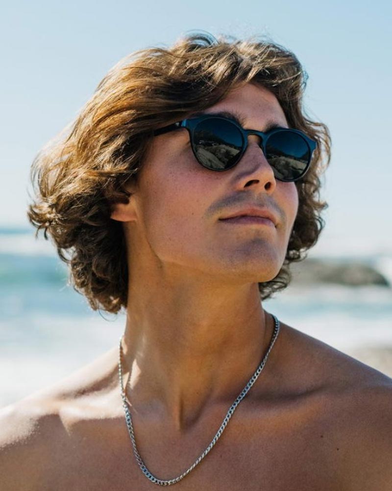 Heart-shaped sunglasses with pink lenses