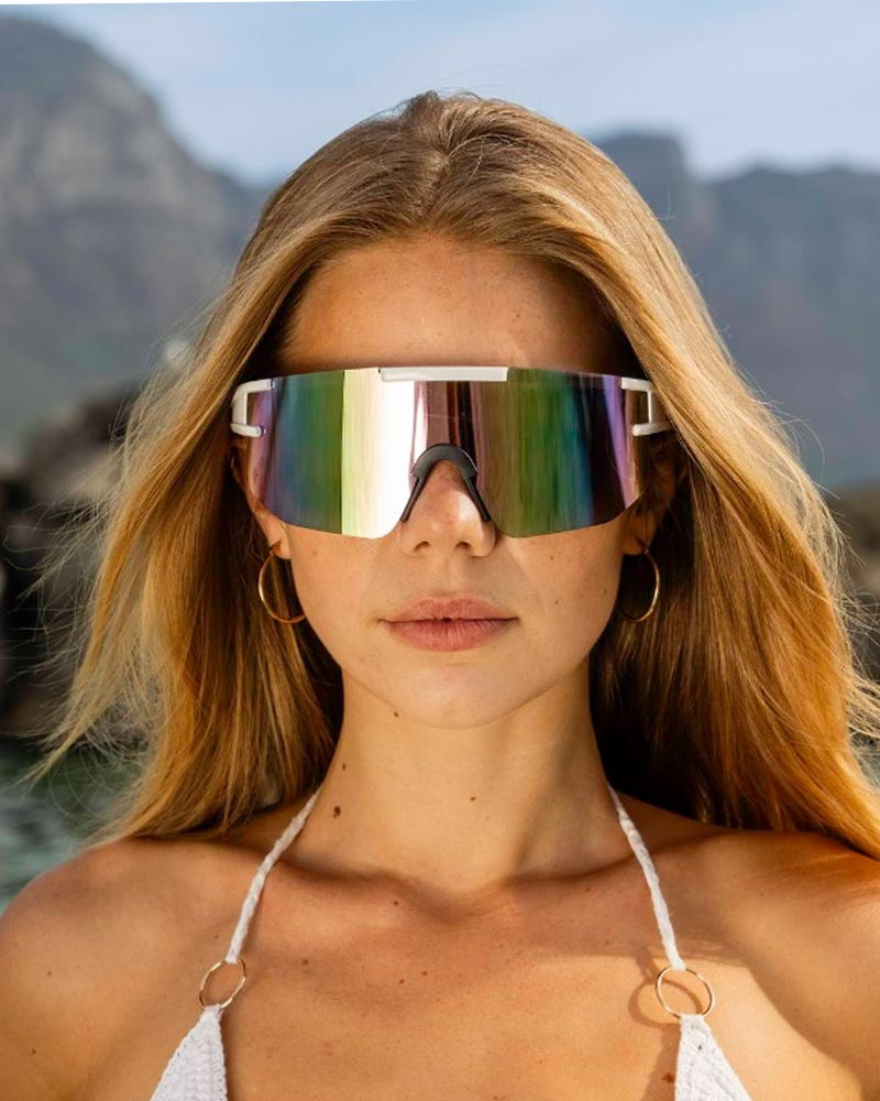 Heart-shaped sunglasses with pink lenses