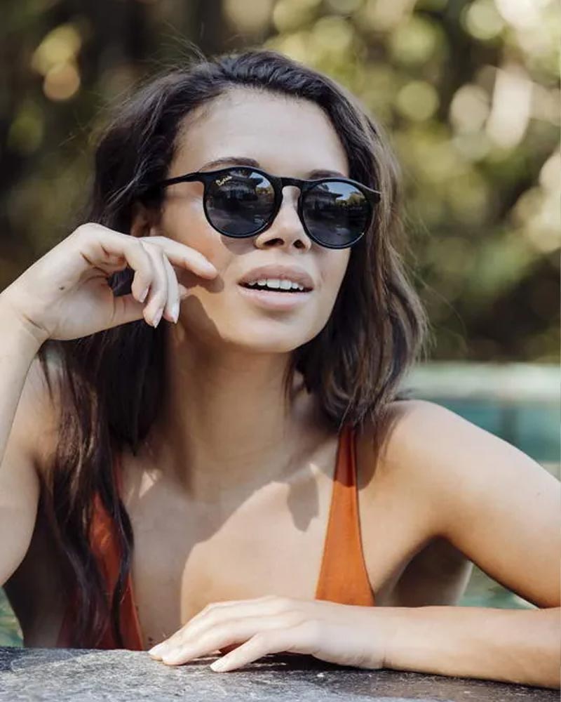 Heart-shaped sunglasses with pink lenses