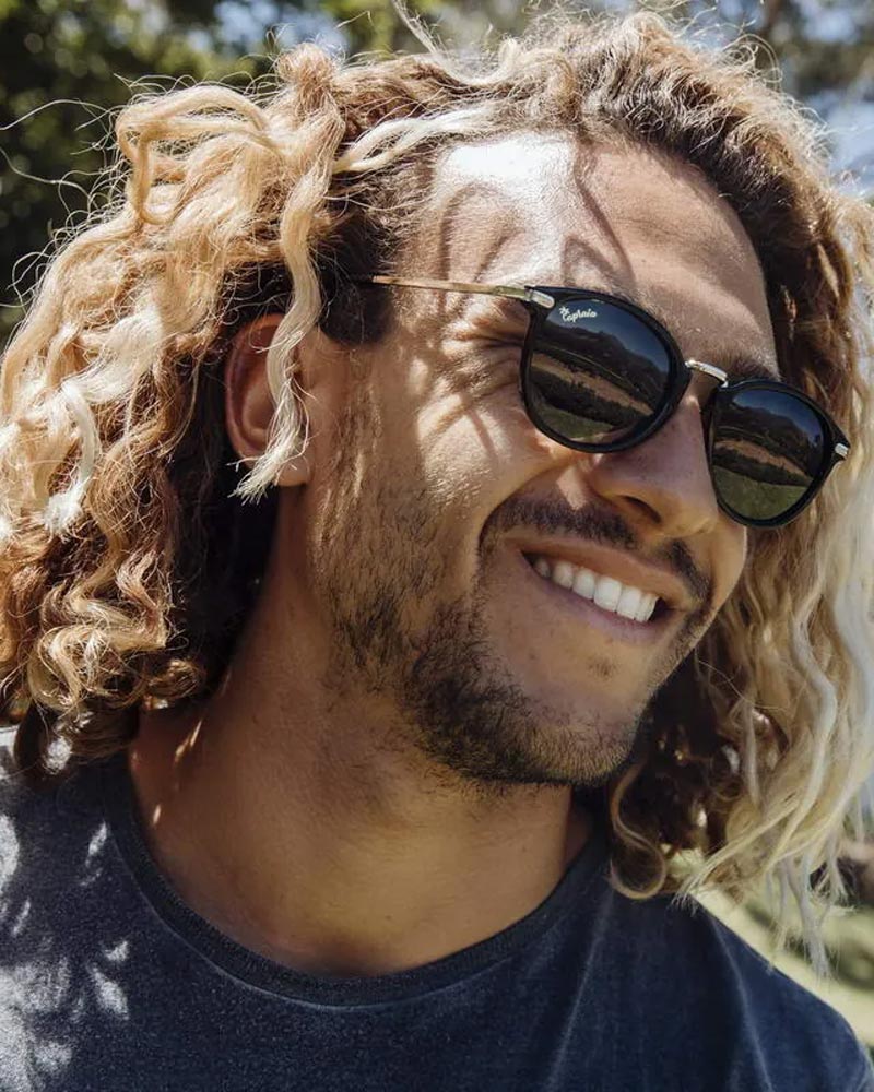 Heart-shaped sunglasses with pink lenses